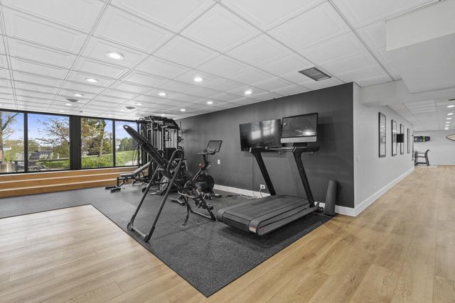 N1888 Loramoor LANE, Lake Geneva, WI 53147