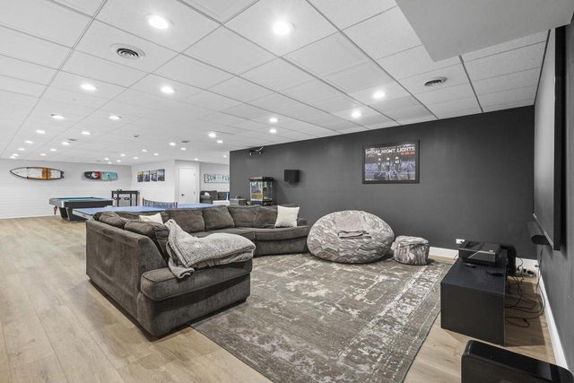 N1888 Loramoor LANE, Lake Geneva, WI 53147