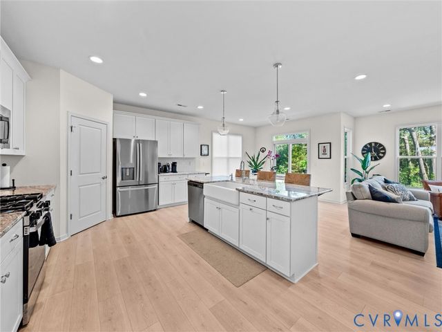 7616 New Settlement Cir, Henrico, VA 23231