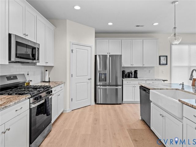 7616 New Settlement Cir, Henrico, VA 23231