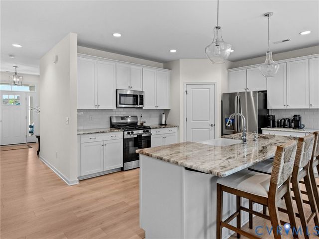 7616 New Settlement Cir, Henrico, VA 23231
