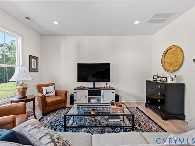 7616 New Settlement Cir, Henrico, VA 23231