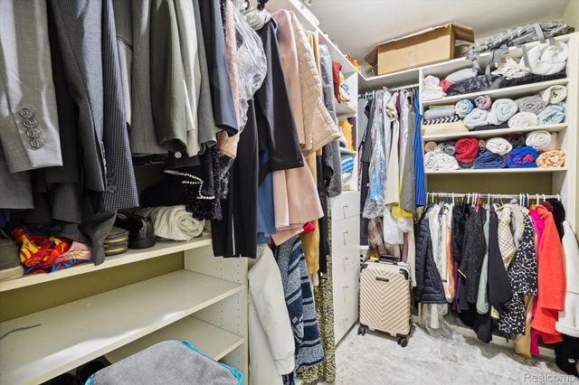 1858 SANDY SHORES Drive, Oxford, MI 48371