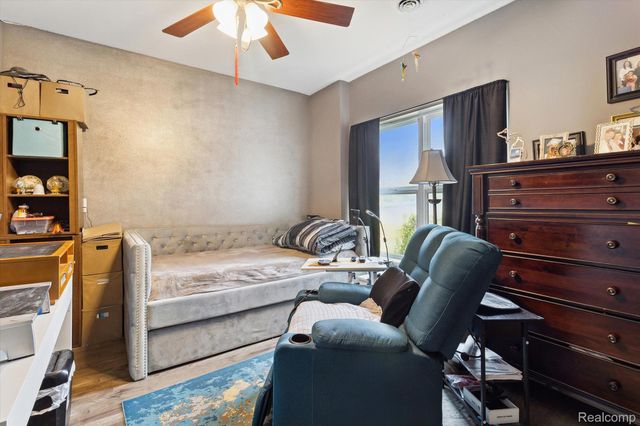 1858 SANDY SHORES Drive, Oxford, MI 48371