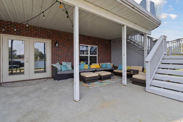 1858 SANDY SHORES Drive, Oxford, MI 48371