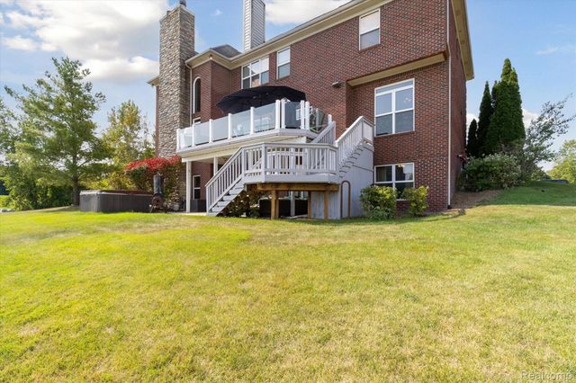 1858 SANDY SHORES Drive, Oxford, MI 48371