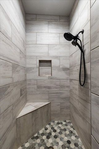 1631 NW Leona Cir, Lawton, OK 73505