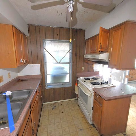 802 Dove Lane, Sherman, TX 75090