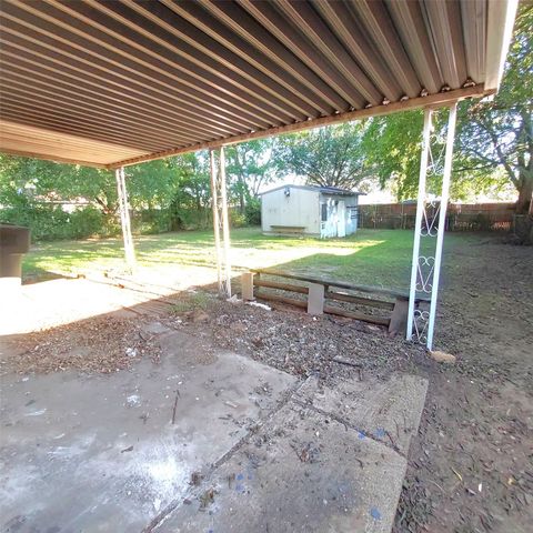 802 Dove Lane, Sherman, TX 75090