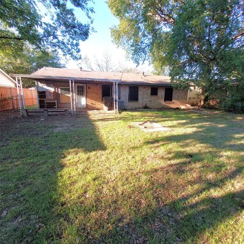 802 Dove Lane, Sherman, TX 75090