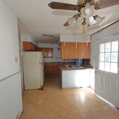 802 Dove Lane, Sherman, TX 75090