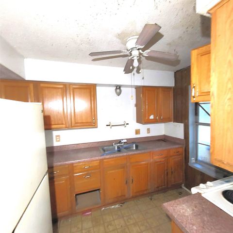 802 Dove Lane, Sherman, TX 75090
