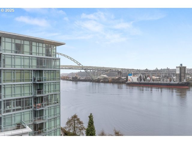 1260 Nw NAITO Pkwy 801B, Portland, OR 97209