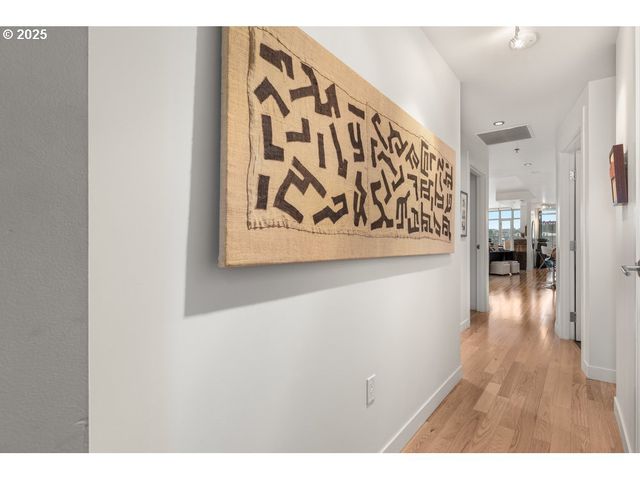 1260 Nw NAITO Pkwy 801B, Portland, OR 97209