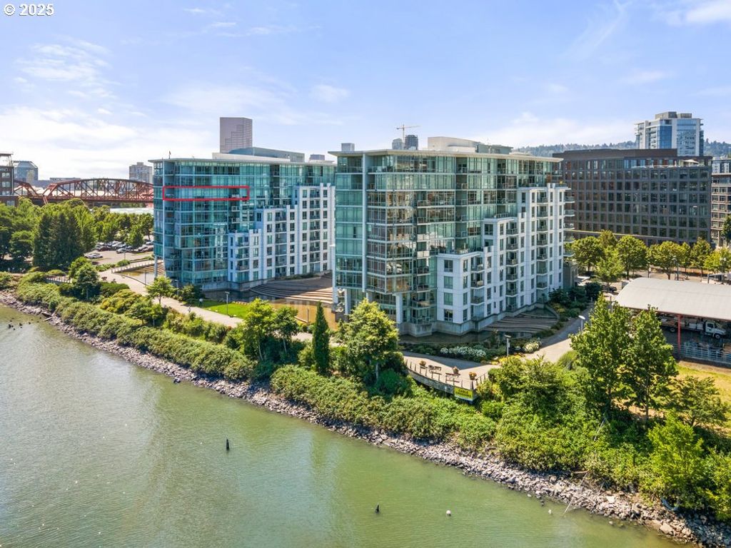 1260 Nw NAITO Pkwy 801B, Portland, OR 97209