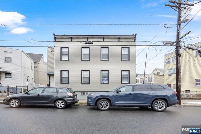88 Devon Street, Kearny, NJ 07032