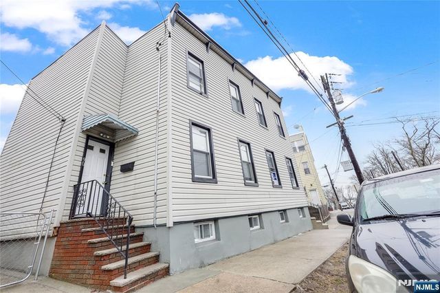 88 Devon Street, Kearny, NJ 07032
