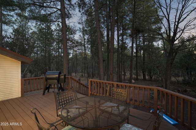 2237 Lockwood Drive, Lakeside, AZ 85929