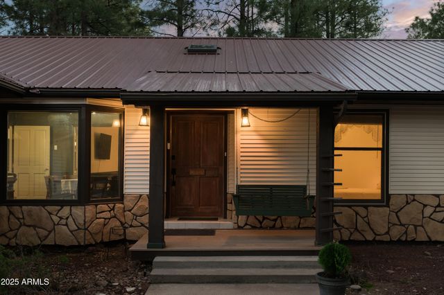 2237 Lockwood Drive, Lakeside, AZ 85929