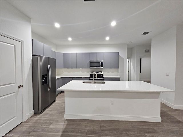 5002 Gramercy RD, Labelle, FL 33935