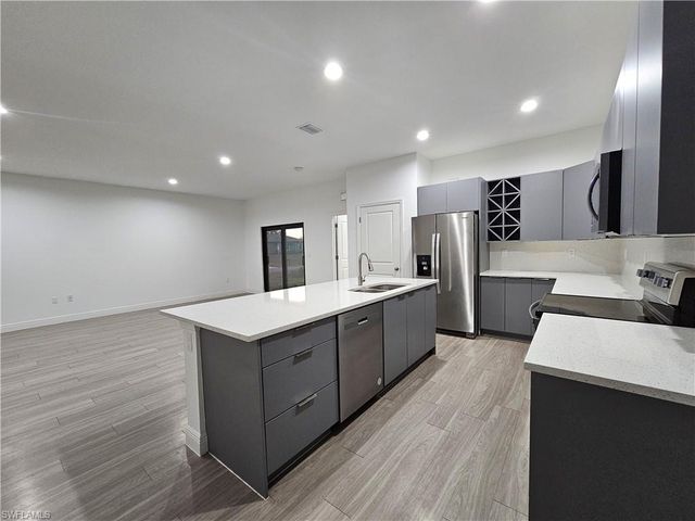 5002 Gramercy RD, Labelle, FL 33935