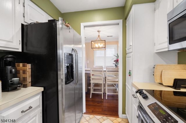 47 SPRUCE CT, Bedminster Twp., NJ 07921