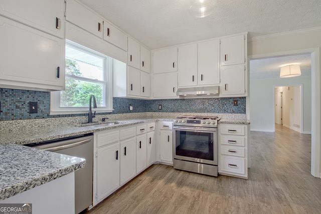 306 Tyrone Road, Fayetteville, GA 30214