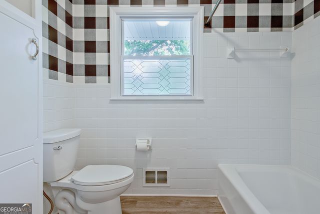 306 Tyrone Road, Fayetteville, GA 30214