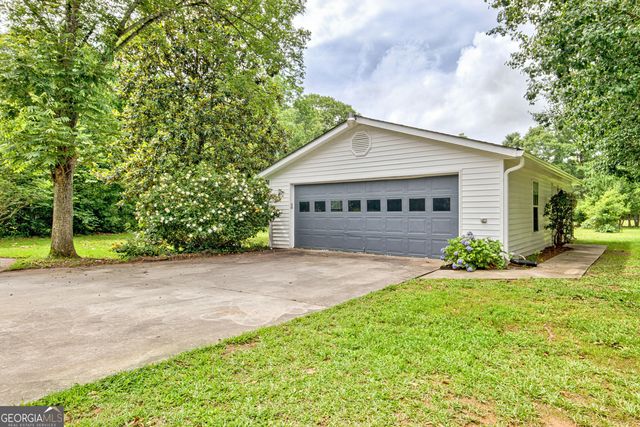 306 Tyrone Road, Fayetteville, GA 30214