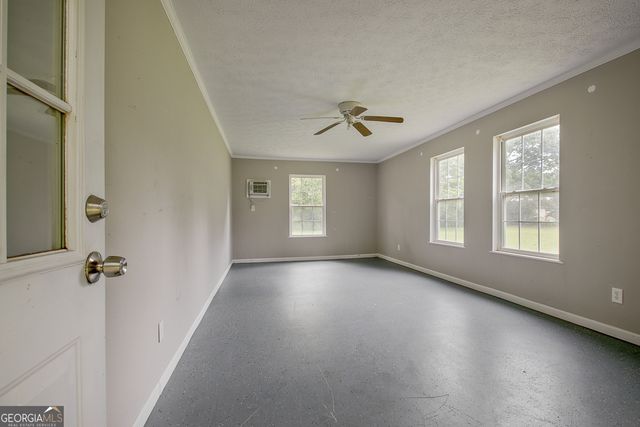 306 Tyrone Road, Fayetteville, GA 30214