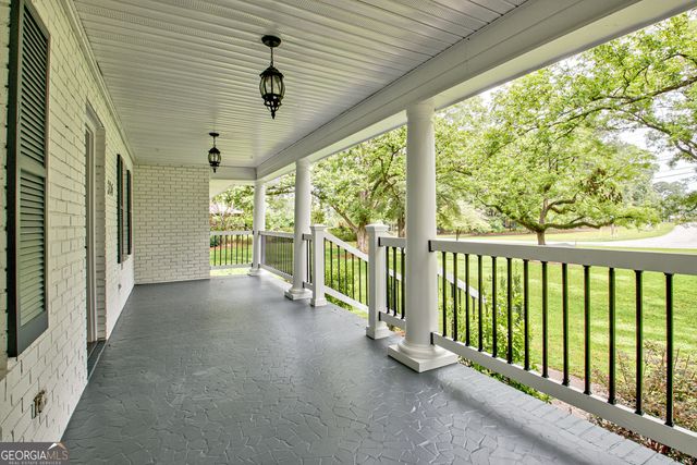 306 Tyrone Road, Fayetteville, GA 30214