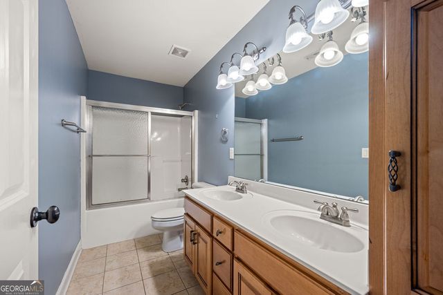 8530 Keystone Circle, Chattanooga, TN 37421