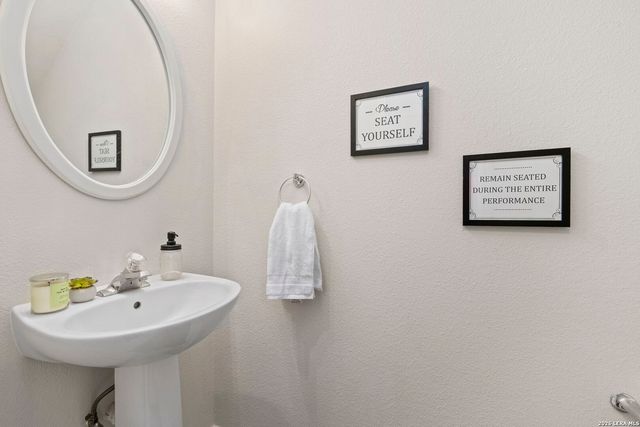 7119 Snowden Crest, San Antonio, TX 78240