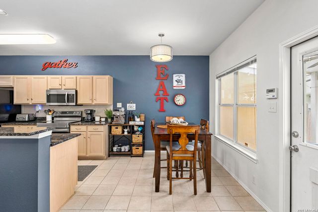 7119 Snowden Crest, San Antonio, TX 78240