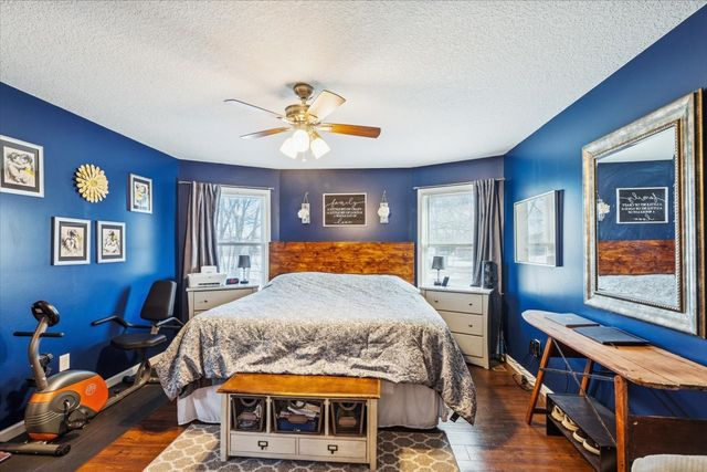 1460 LAWRENCE Avenue, Camanche, IA 52730