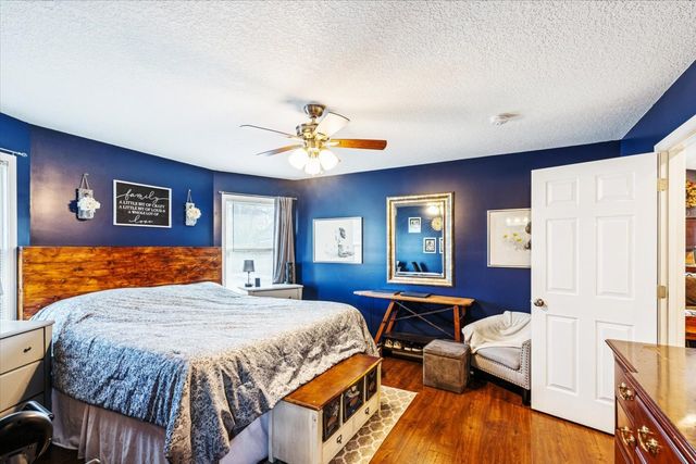 1460 LAWRENCE Avenue, Camanche, IA 52730