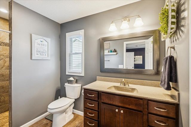 1460 LAWRENCE Avenue, Camanche, IA 52730