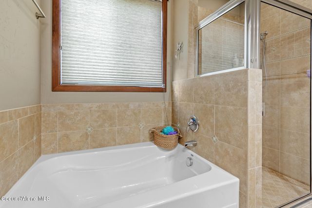 4414 W Riverway PL, Coeur D'alene, ID 83814