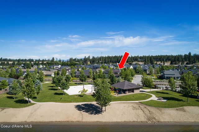 4414 W Riverway PL, Coeur D'alene, ID 83814