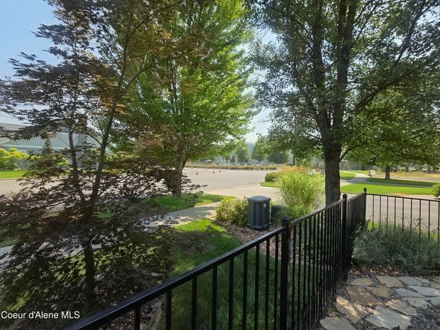 4414 W Riverway PL, Coeur D'alene, ID 83814