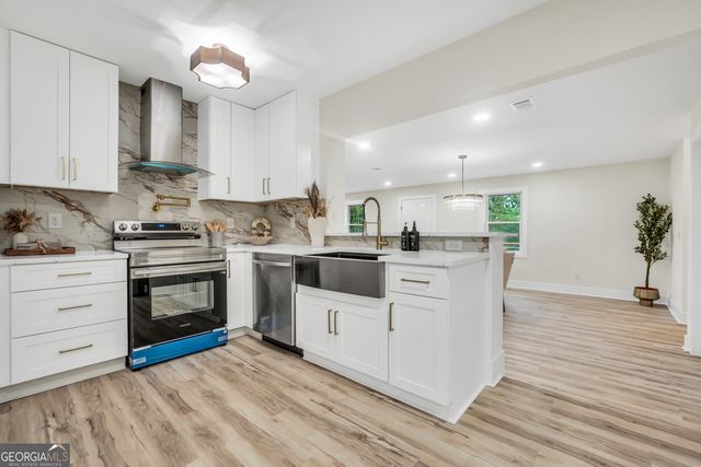 2588 Sandtown Road SW, Marietta, GA 30060