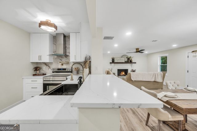 2588 Sandtown Road SW, Marietta, GA 30060