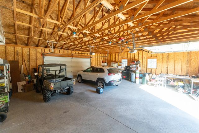 72000 E 46th Road, Cadillac, MI 49601