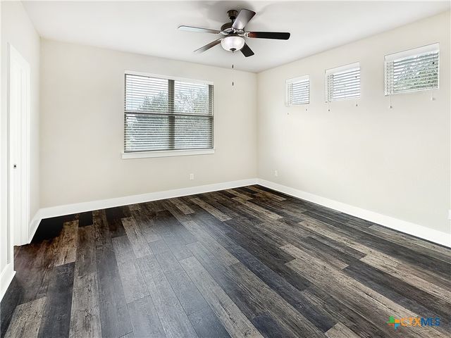 712 Gristmill Drive, New Braunfels, TX 78130