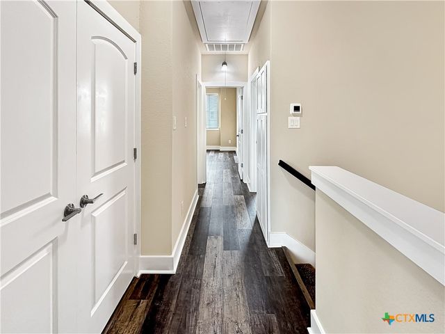 712 Gristmill Drive, New Braunfels, TX 78130