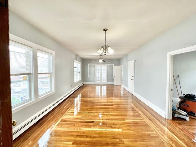 113 Ferry 2, Everett, MA 02149