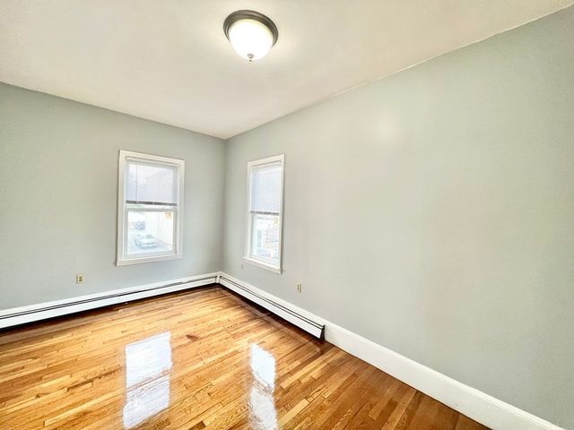 113 Ferry 2, Everett, MA 02149