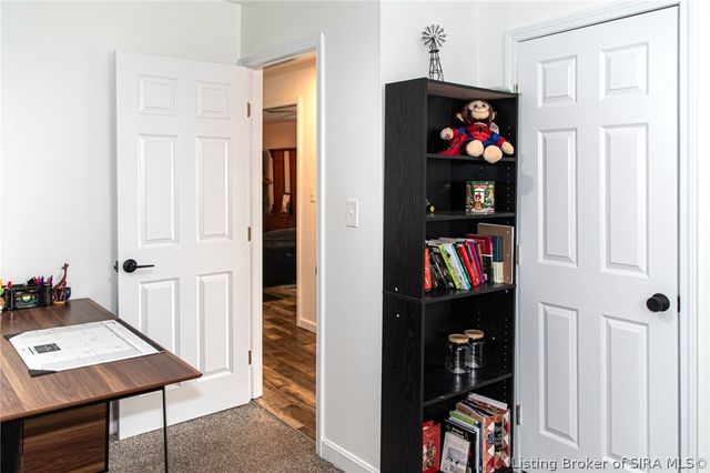 407 Charlestown Memphis Road, Charlestown, IN 47111