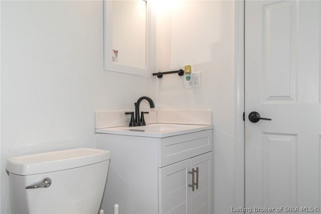 407 Charlestown Memphis Road, Charlestown, IN 47111