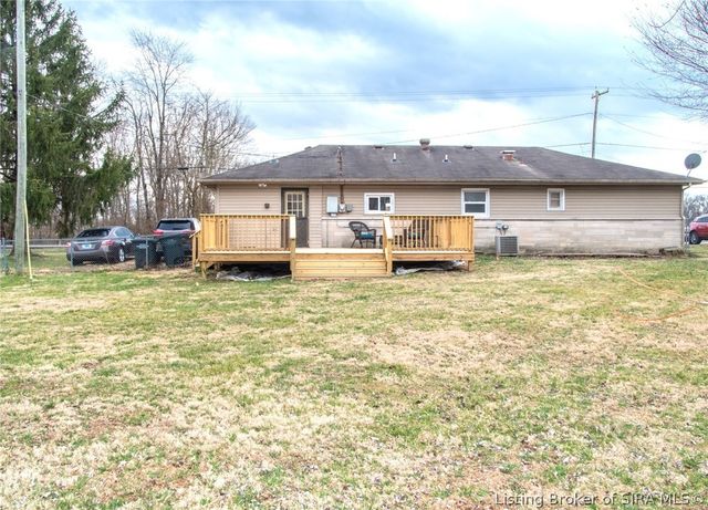 407 Charlestown Memphis Road, Charlestown, IN 47111